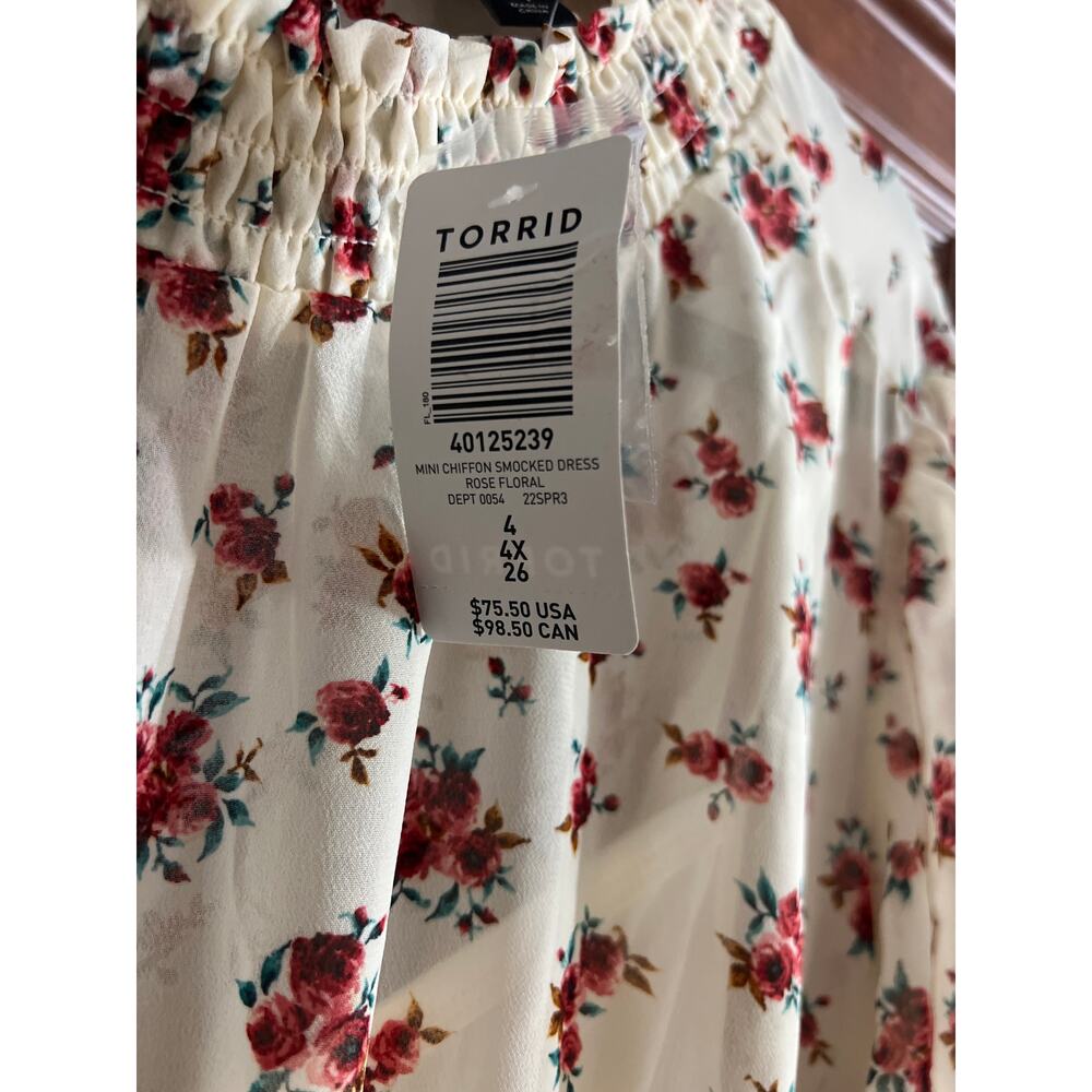 Torrid Women's Plus Size Rose Floral Mini Chiffon Smocked Dress Size 4 4X New - Picture 7 of 8